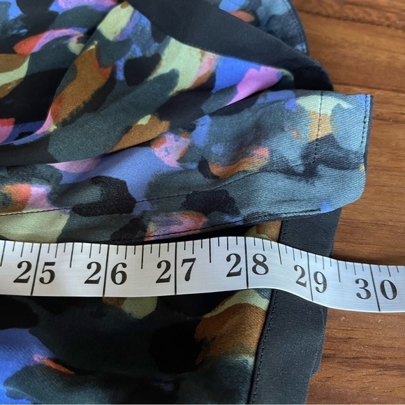 CAbi Flaunt Faux Wrap Drape Neck Blouse #3077 EUC size medium - Picture 10 of 11